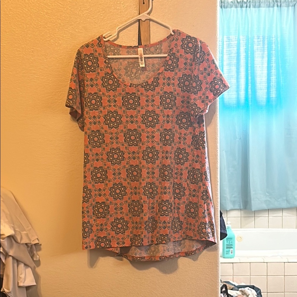LulaRoe. Floral Patterned Women's Top